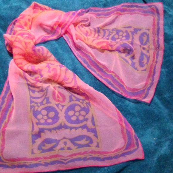 Scarf - Picture 2 of 2